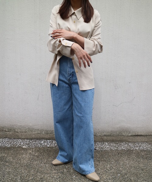 PUBLIC TOKYO（パブリックトウキョウ）の「【26年秋新作】ストライプワイドストレートデニムパンツ（デニムパンツ・レディース・ダークインディゴブルー/ライトブルー・1/2）」の10枚目の写真