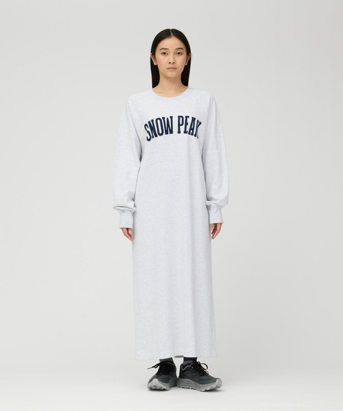 Snow Peak(スノーピーク)の「Snow Peak / Urake Varsity Print Dress 裏毛バーシティプリントワンピース(ワンピース・レディース・ダークブラウン/チャコール/ライトグレー・2/1/3)」の2枚目の写真
