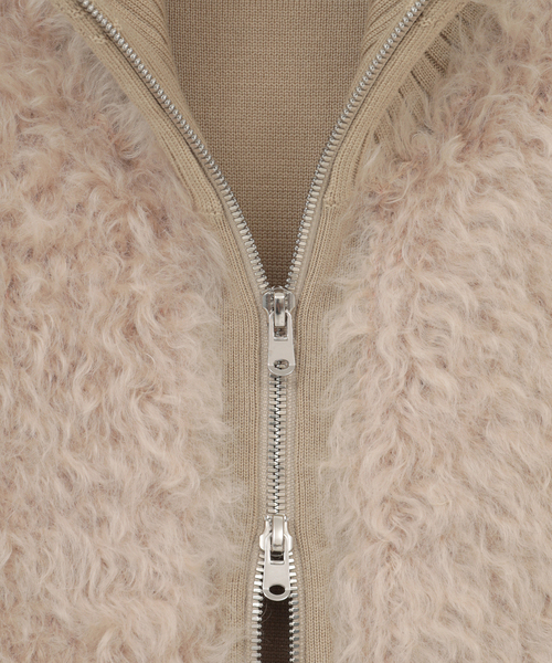 CURRENTAGE(カレンテージ)の「SHAGGY KNIT COMBI ZIP VEST(ベスト・レディース・ベージュ/ブラック・1)」の14枚目の写真