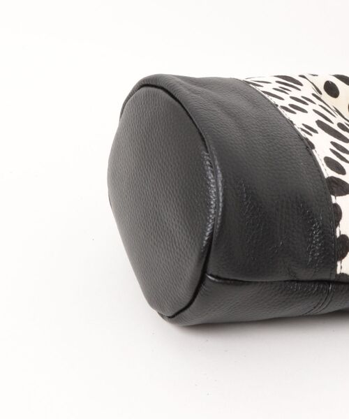 COOCO（クーコ）の「【SB】【cooco】ﾎｰｽﾍｱxｼｭﾘﾝｸﾚｻﾞｰﾊﾞｹﾂ型ﾐﾆ2WAYﾄｰﾄﾊﾞｯｸﾞ（トートバッグ・レディース・レオパード/アニマル・FREE）」の4枚目の写真