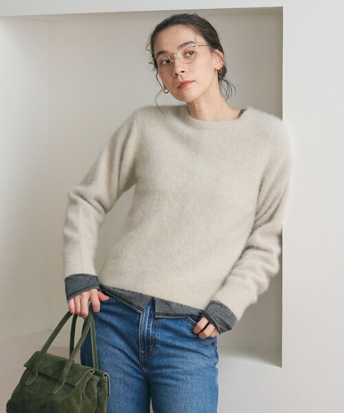 BEAUTY&YOUTH UNITED ARROWS(ビューティーアンドユースユナイテッドアローズ)の「フォックスカシミヤブレンド クルーネック ニットプルオーバー(ニット/セーター・レディース・ダークブラウン/ナチュラル/ブラック/レッド・FREE)」の14枚目の写真
