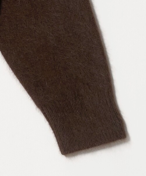 BEAUTY&YOUTH UNITED ARROWS(ビューティーアンドユースユナイテッドアローズ)の「フォックスカシミヤブレンド クルーネック ニットプルオーバー(ニット/セーター・レディース・ダークブラウン/ナチュラル/ブラック/レッド・FREE)」の19枚目の写真