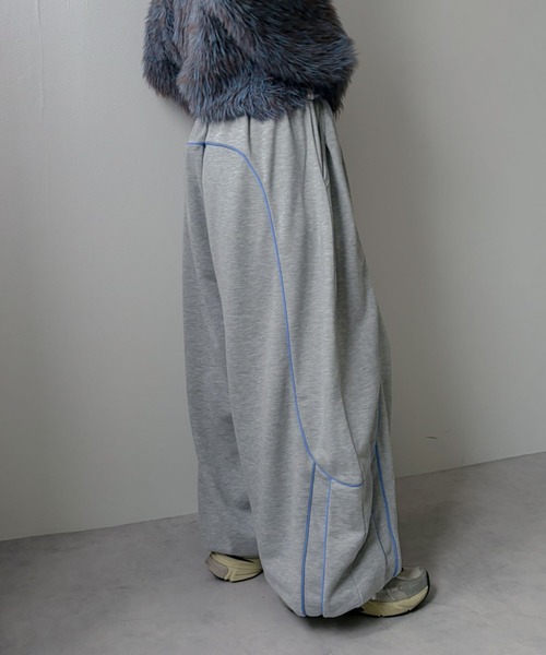 bohmal(ボマール)の「バイカラーパイピングカーブカラースウェットパンツ(その他パンツ・レディース・ライム/ブルー/杢グレー・FREE)」の7枚目の写真