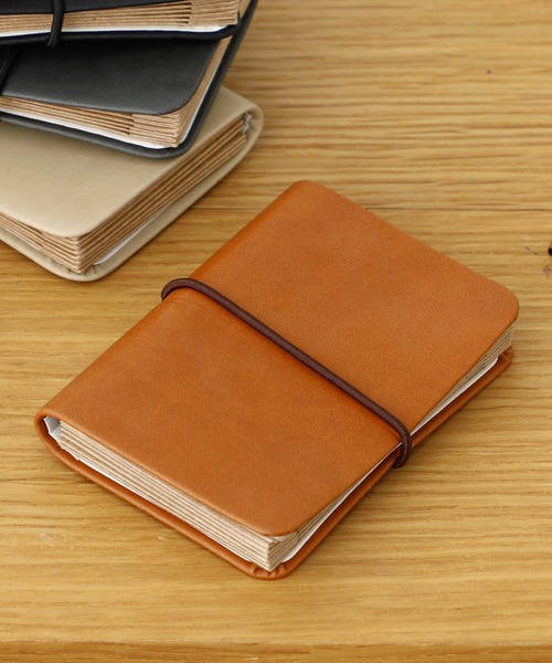 HIGHTIDE（ハイタイド）の「Pavot パヴォ カードホルダー カードケース じゃばら 二つ折り（カードケース・レディース・グレー/ターコイズブルー/ベージュ/ネイビー/パープル/ブラウン/レッド/ピンク/ブラック/カーキ/グリーン/ライトグレー/ブルー/ピンク系その他/ラベンダー/イエロー・FREE）」の4枚目の写真