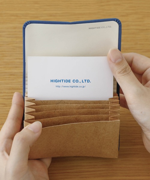 HIGHTIDE（ハイタイド）の「Pavot パヴォ カードホルダー カードケース じゃばら 二つ折り（カードケース・レディース・グレー/ターコイズブルー/ベージュ/ネイビー/パープル/ブラウン/レッド/ピンク/ブラック/カーキ/グリーン/ライトグレー/ブルー/ピンク系その他/ラベンダー/イエロー・FREE）」の10枚目の写真