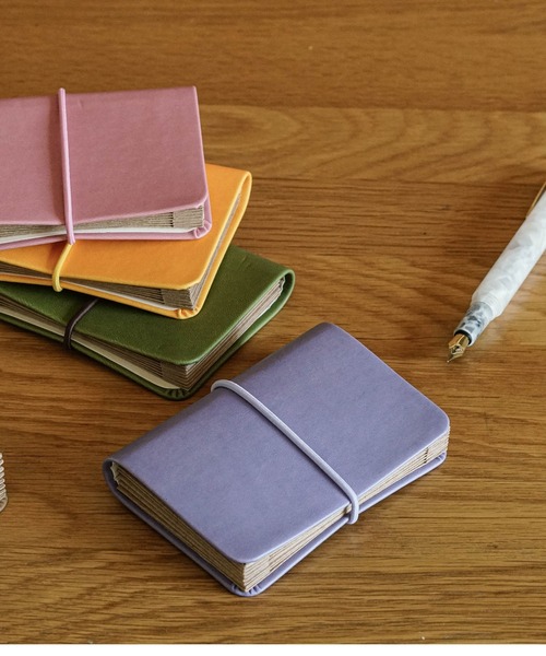 HIGHTIDE（ハイタイド）の「Pavot パヴォ カードホルダー カードケース じゃばら 二つ折り（カードケース・レディース・グレー/ターコイズブルー/ベージュ/ネイビー/パープル/ブラウン/レッド/ピンク/ブラック/カーキ/グリーン/ライトグレー/ブルー/ピンク系その他/ラベンダー/イエロー・FREE）」の12枚目の写真