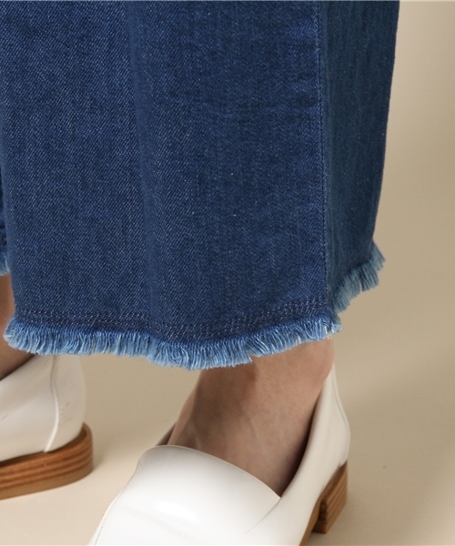 Spick & Span（スピックアンドスパン）の「FADE DENIM サロペット◆（サロペット/オーバーオール・レディース・サックスブルー/ネイビー・36/38）」の9枚目の写真