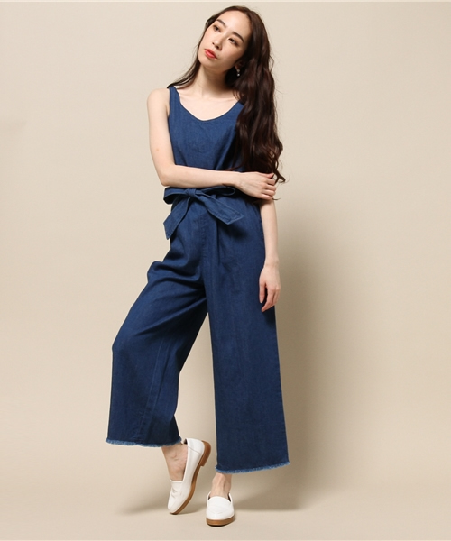 Spick & Span（スピックアンドスパン）の「FADE DENIM サロペット◆（サロペット/オーバーオール・レディース・サックスブルー/ネイビー・36/38）」の12枚目の写真