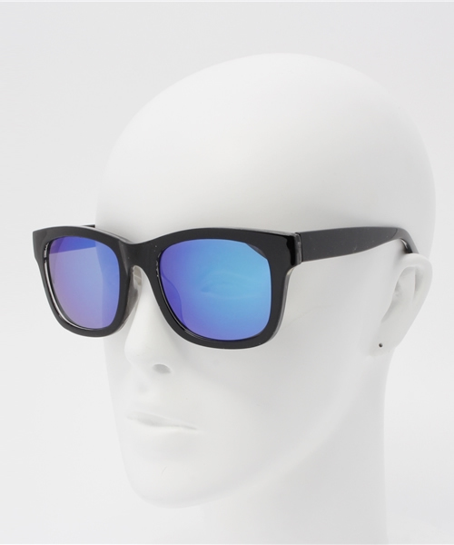 VENCEEXCHANGE（ヴァンスエクスチェンジ）の「カラーサングラス       （サングラス・メンズ・レッド/イエロー/ブルー・FREE）」の4枚目の写真