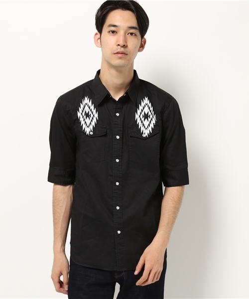 VENCEEXCHANGE(ヴァンスエクスチェンジ)の「ツイルオルテガプリント5分シャツ(シャツ/ブラウス・メンズ・ブラック/オフホワイト/ダークグリーン・LARGE/MEDIUM)」の3枚目の写真