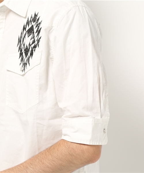 VENCEEXCHANGE(ヴァンスエクスチェンジ)の「ツイルオルテガプリント5分シャツ(シャツ/ブラウス・メンズ・ブラック/オフホワイト/ダークグリーン・LARGE/MEDIUM)」の6枚目の写真