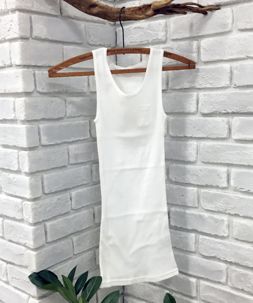 OLD BETTY'S（オールドベティーズ）の「ALOHA Cotton Rib Tank Top/コットンリブタンクトップ（タンクトップ・レディース・オフホワイト/キナリ/ベージュ/サンドベージュ/ボルドー/ネイビー/ラベンダー/アイボリー/ブラック/グレイッシュベージュ/レッド・FREE）」の2枚目の写真