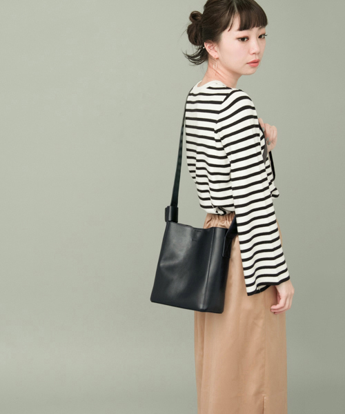 KBF+（ケービーエフプラス）の「KBF+　2ｗａｙバケツＢＡＧ（ショルダーバッグ・レディース・クリーム/ブラック/イエロー・ONE）」の7枚目の写真