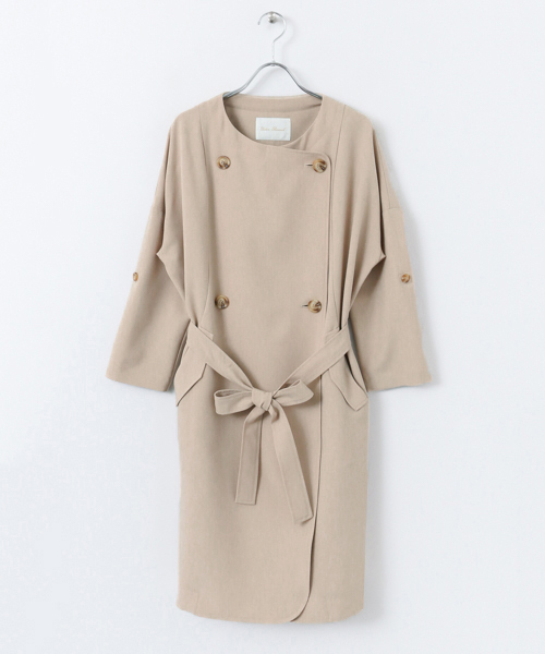 URBAN RESEARCH（アーバンリサーチ）の「UR コクーンドレープトレンチコート（トレンチコート・レディース・ベージュ/ネイビー/カーキ・FREE）」の5枚目の写真