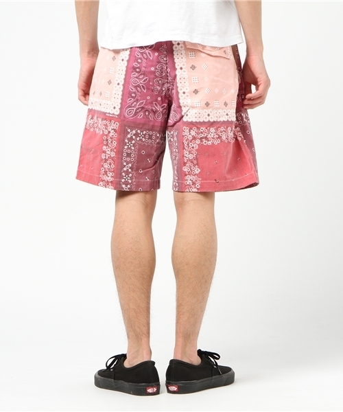 GREEN BOWL(グリーンボウル)の「GREENBOWL Bandana Pattern Easy Short Pants/グリーンボウルバンダナパターンイージーショートパンツ(その他パンツ・メンズ・イエロー/レッド・38/36)」の4枚目の写真