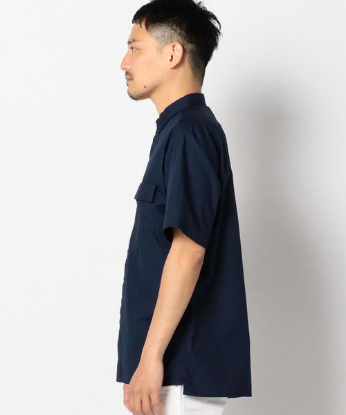 SHIPS JET BLUE（シップスジェットブルー）の「INFLUENCE×SHIPS JET BLUE: リラックス ショートスリーブシャツ（シャツ/ブラウス・メンズ・ネイビー/オリーブ/ブラック・SMALL/LARGE/MEDIUM）」の4枚目の写真