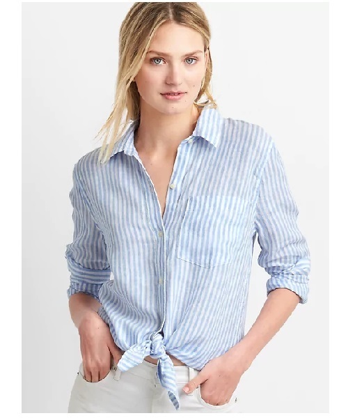 GAP(ギャップ)の「Gap オーバーサイズ BFシャツ(リネン)(シャツ/ブラウス・レディース・ブルー系その他/ライトブルー/その他/ピンク系その他/ベージュ/ホワイト×ブルー・L/M/XS/XXS/S)」の6枚目の写真