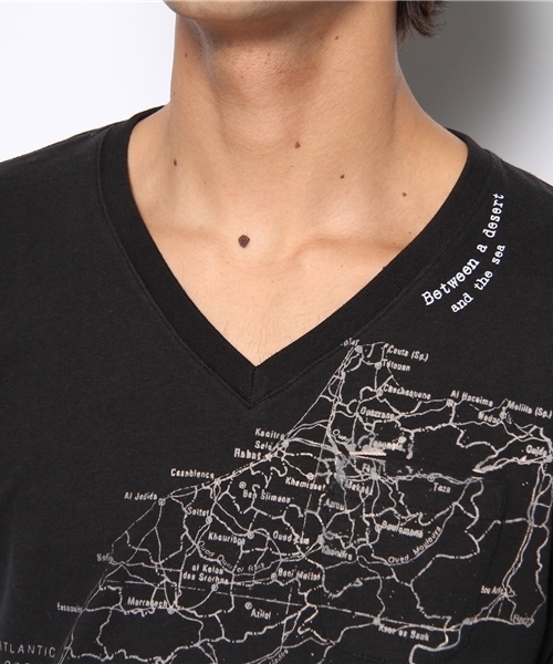 CIAOPANIC TYPY（チャオパニックティピー）の「MAPプリントVネックTee（Tシャツ/カットソー・メンズ・ホワイト/ブラック・SMALL/MEDIUM/LARGE）」の6枚目の写真