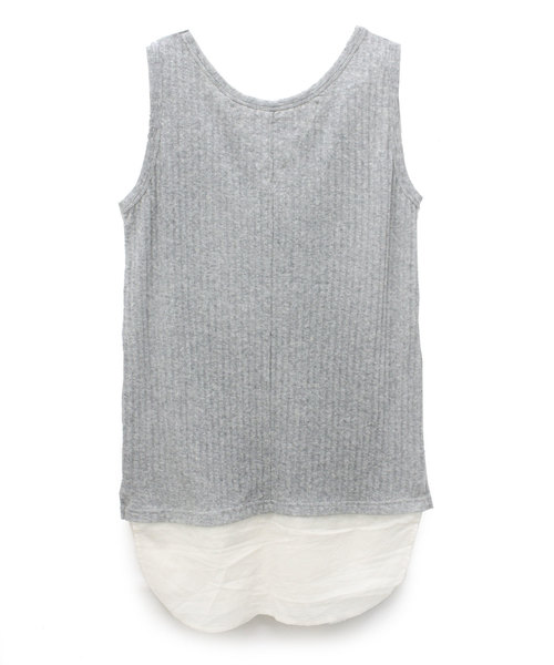 RNA（アールエヌエー）の「M0879 Wヘムタンクトップ（タンクトップ・レディース・ホワイト/ブラック/レッド/杢グレー・MEDIUM）」の5枚目の写真