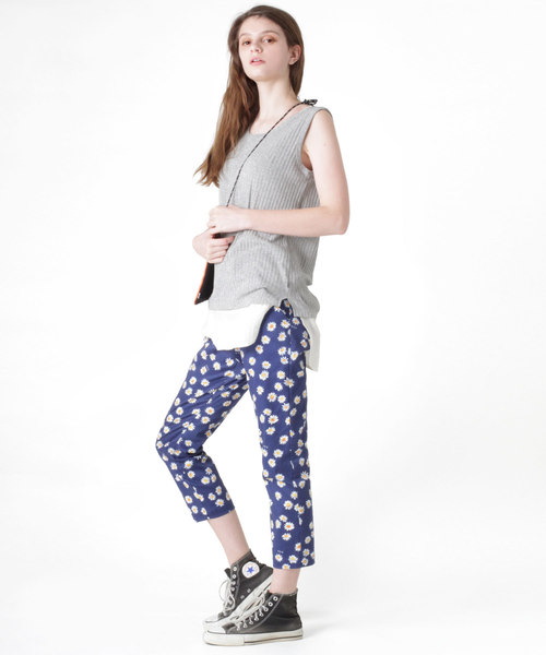 RNA（アールエヌエー）の「M0879 Wヘムタンクトップ（タンクトップ・レディース・ホワイト/ブラック/レッド/杢グレー・MEDIUM）」の13枚目の写真