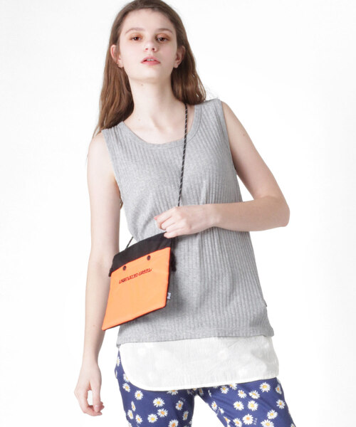 RNA（アールエヌエー）の「M0879 Wヘムタンクトップ（タンクトップ・レディース・ホワイト/ブラック/レッド/杢グレー・MEDIUM）」の22枚目の写真