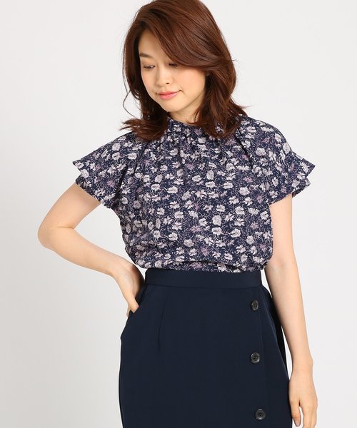 Sunauna(スーナウーナ)の「【洗える】コスモスフラワーブラウス(シャツ/ブラウス・レディース・イエロー/ライトパープル/ネイビー・38/40)」の2枚目の写真
