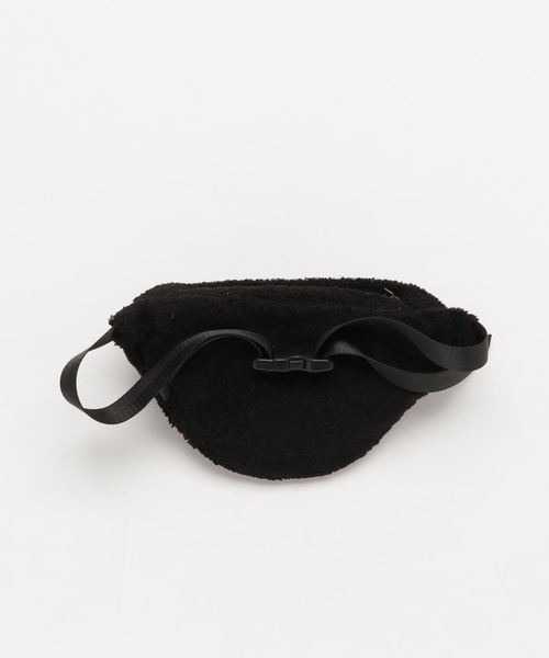 VENCEEXCHANGE(ヴァンスエクスチェンジ)の「ボアウエストポーチ(ショルダーバッグ・レディース・ブラック/オフホワイト/オリーブ・FREE)」の6枚目の写真