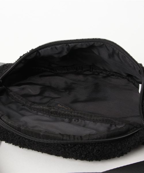 VENCEEXCHANGE(ヴァンスエクスチェンジ)の「ボアウエストポーチ(ショルダーバッグ・レディース・ブラック/オフホワイト/オリーブ・FREE)」の5枚目の写真