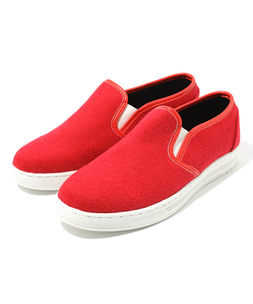 WEGO（ウィゴー）の「WEGO/スリッポンスニーカー（スニーカー・メンズ・ダークグレー/ネイビー/レッド・26.5/27.5）」の3枚目の写真