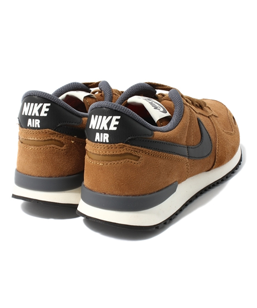 BEAMS BOY（ビームスボーイ）の「NIKE / エアボルテックス レザー（スニーカー・レディース・ブラウン・24.5/24/25）」の4枚目の写真