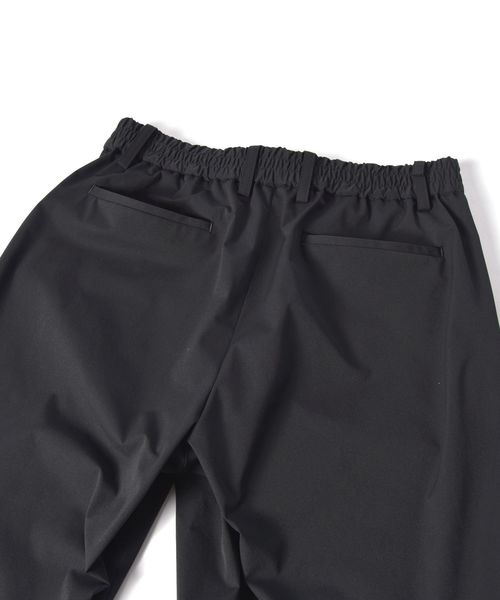 SHIPS JET BLUE（シップスジェットブルー）の「SHIPS JET BLUE: ムーブフィット テーパードイージーパンツ◇（その他パンツ・メンズ・チャコールグレー/ブラック/ネイビー・SMALL/MEDIUM/LARGE/X-SMALL）」の17枚目の写真