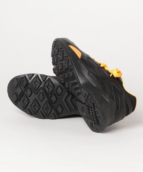 Reebok(リーボック)の「REEBOK リーボック AZTREK GIGI DV6514(スニーカー・レディース・ブラック・23cm/23.5cm/24cm/24.5cm)」の3枚目の写真