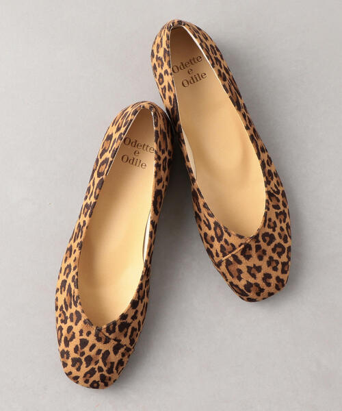 ODETTE E ODILE（オデットエオディール）の「【WEB限定】O スクエア Vカット FLT15●↓↑（パンプス・レディース・その他1/ブラック/ブラウン/オフホワイト/ワインレッド/ダークブラウン・23cm/22.5cm/21.5cm/24.5cm/22cm/23.5cm/24cm/25cm）」の6枚目の写真