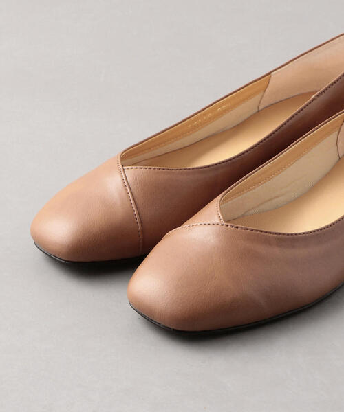 ODETTE E ODILE（オデットエオディール）の「【WEB限定】O スクエア Vカット FLT15●↓↑（パンプス・レディース・その他1/ブラック/ブラウン/オフホワイト/ワインレッド/ダークブラウン・23cm/22.5cm/21.5cm/24.5cm/22cm/23.5cm/24cm/25cm）」の17枚目の写真