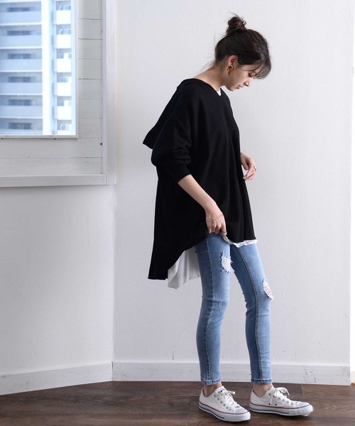 classicalelf(クラシカルエルフ)の「ロング丈ワッフルサーマルプルオーバーパーカーカットソー(長袖)(パーカー・レディース・ホワイト/ブラック/ベージュ/ブラウン・MEDIUM/X-LARGE)」の13枚目の写真