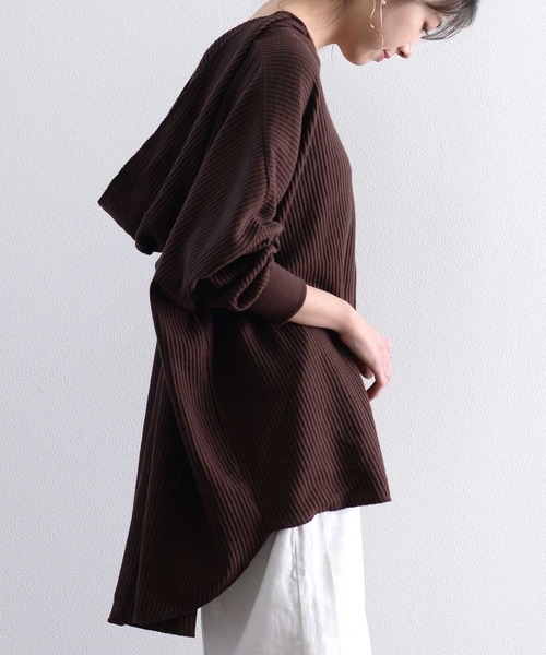 classicalelf(クラシカルエルフ)の「ロング丈ワッフルサーマルプルオーバーパーカーカットソー(長袖)(パーカー・レディース・ホワイト/ブラック/ベージュ/ブラウン・MEDIUM/X-LARGE)」の20枚目の写真