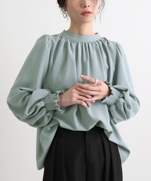 Futier land（フューティアランド）の「【オケージョン対応】EASY CARE上質生地改良オフィスデイリーの大人ブラウス。ハイネックバルーンスリーブブラウス（シャツ/ブラウス・レディース・ブラック/ブラウン/モカ/アイボリー/パープル/グリーン/ワインレッド/ラベンダー/ベージュ系その他/テラコッタ/ライトブラウン/ネイビー/ライトグレー/ブラック系その他/ホワイト系その他/グレイッシュブルー/ブラウン系その他/スモーキーグリーン系・FREE/X-LARGE/LARGE）」の13枚目の写真