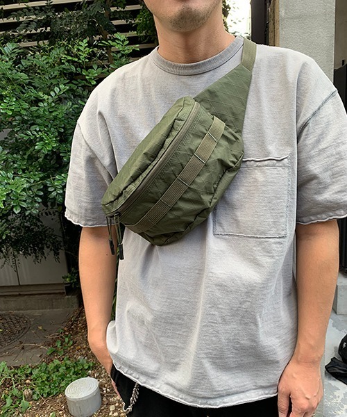 MAKAVELIC(マキャベリック)の「SEPARATE WAIST POUCH BAG(ボディバッグ/ウエストポーチ・メンズ・ブラック/グリーン・FREE)」の10枚目の写真