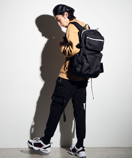 WEGO（ウィゴー）の「WEGO/【大容量約25L】ダブルポケットスクールリュック（バックパック/リュック・メンズ・ブラック/ブラック系その他・FREE）」の4枚目の写真