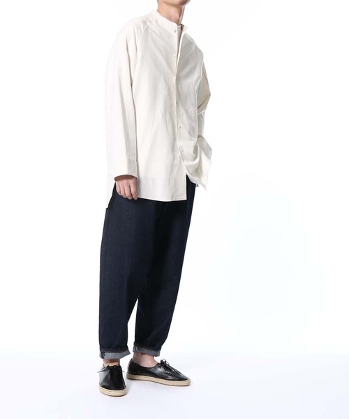 ADAM ET ROPE'（アダムエロペ）の「【AKAI】プレミアムシルクリネン バンドカラーシャツ/ビッグシルエット（シャツ/ブラウス・メンズ・ホワイト系その他・L/M）」の3枚目の写真