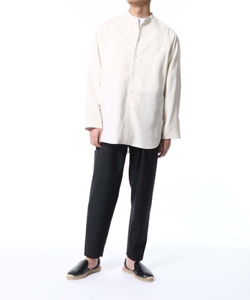 ADAM ET ROPE'（アダムエロペ）の「【AKAI】プレミアムシルクリネン バンドカラーシャツ/ビッグシルエット（シャツ/ブラウス・メンズ・ホワイト系その他・L/M）」の4枚目の写真