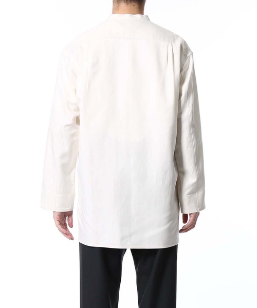 ADAM ET ROPE'（アダムエロペ）の「【AKAI】プレミアムシルクリネン バンドカラーシャツ/ビッグシルエット（シャツ/ブラウス・メンズ・ホワイト系その他・L/M）」の7枚目の写真