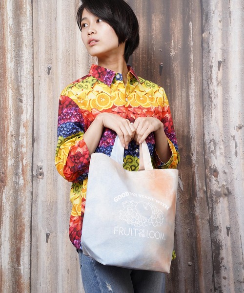 FRUIT OF THE LOOM(フルーツオブザルーム)の「FRUIT OF THE LOOM UNEVEN DYE TOTE(GL)(トートバッグ・レディース・オレンジ/グリーン/ブルー・FREE)」の14枚目の写真