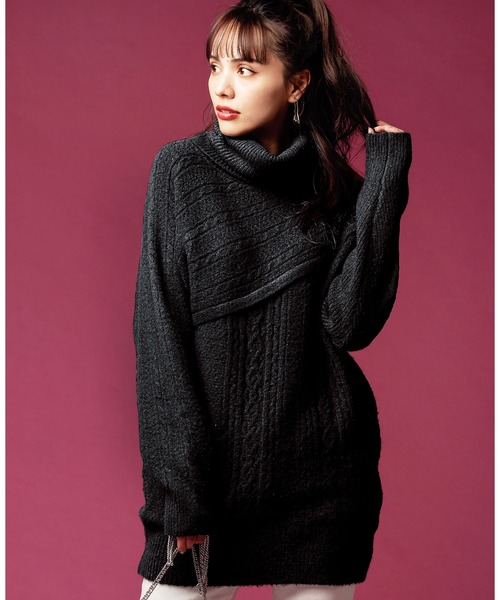 GeeRA(ジーラ)の「タートルネックケーブルニットチュニック(ニット/セーター・レディース・ベージュ/ブラック・MEDIUM/LARGE/X-LARGE)」の2枚目の写真