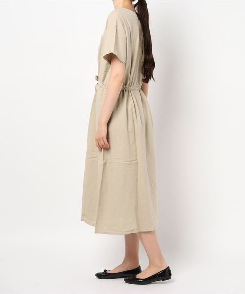 ★マッシモドゥッティ★ リネン混 Vネック膝丈ワンピース 楽天市場】【SALE／50%OFF】リネン混Vネックワンピース Samansa