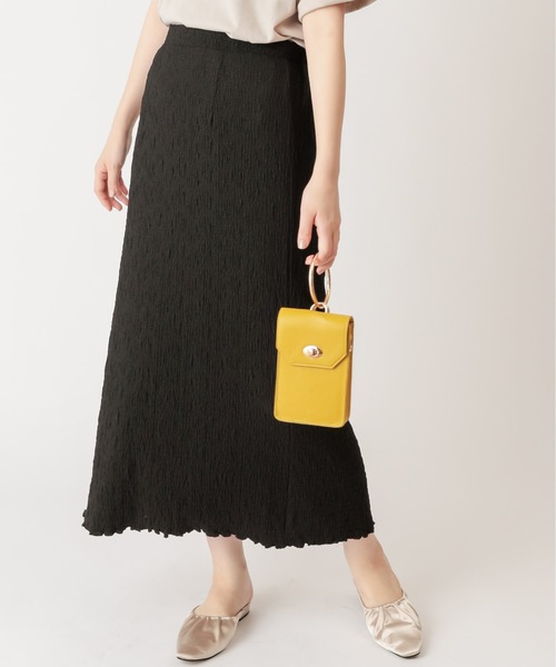 natural couture(ナチュラルクチュール)の「ぽこぽこIラインスカート(スカート・レディース・ブラック/ベージュ/オフホワイト/ライム・FREE)」の1枚目の写真