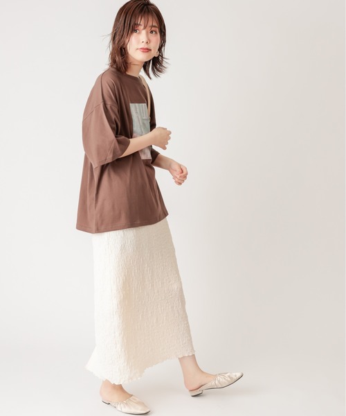 natural couture(ナチュラルクチュール)の「ぽこぽこIラインスカート(スカート・レディース・ブラック/ベージュ/オフホワイト/ライム・FREE)」の17枚目の写真