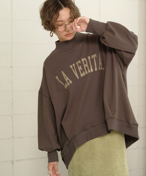 Bab（バブ）の「【WEB限定】カレッジロゴスウェットビッグシルエットプルオーバー（スウェット・レディース・ブラック/チャコールグレー/モカ/グリーン・FREE）」の3枚目の写真