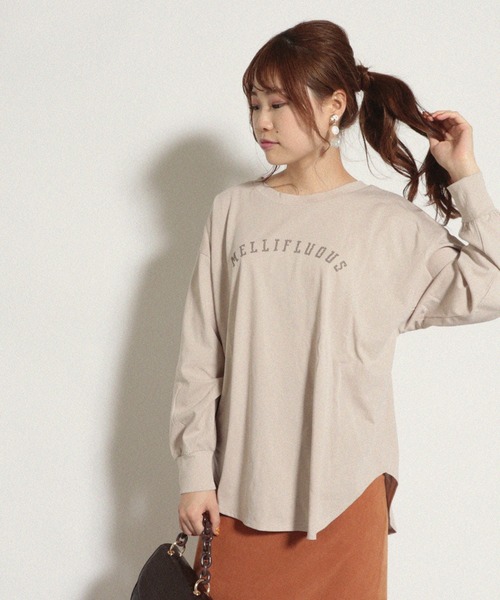 Cheek(チーク)の「MELLIFLUOUSプリントBIGロングTシャツ(Tシャツ/カットソー・レディース・アイボリー/オフホワイト/チャコールグレー・MEDIUM)」の1枚目の写真