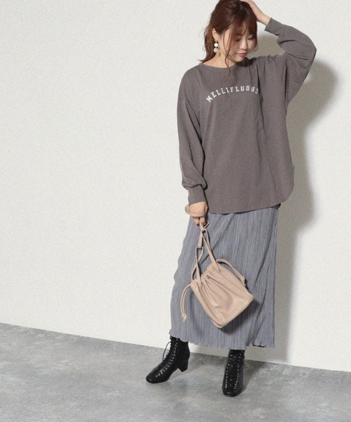 Cheek(チーク)の「MELLIFLUOUSプリントBIGロングTシャツ(Tシャツ/カットソー・レディース・アイボリー/オフホワイト/チャコールグレー・MEDIUM)」の22枚目の写真